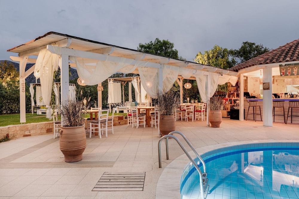 Iphigenia Mythic Retreat — Swimming pool in Hersonissos