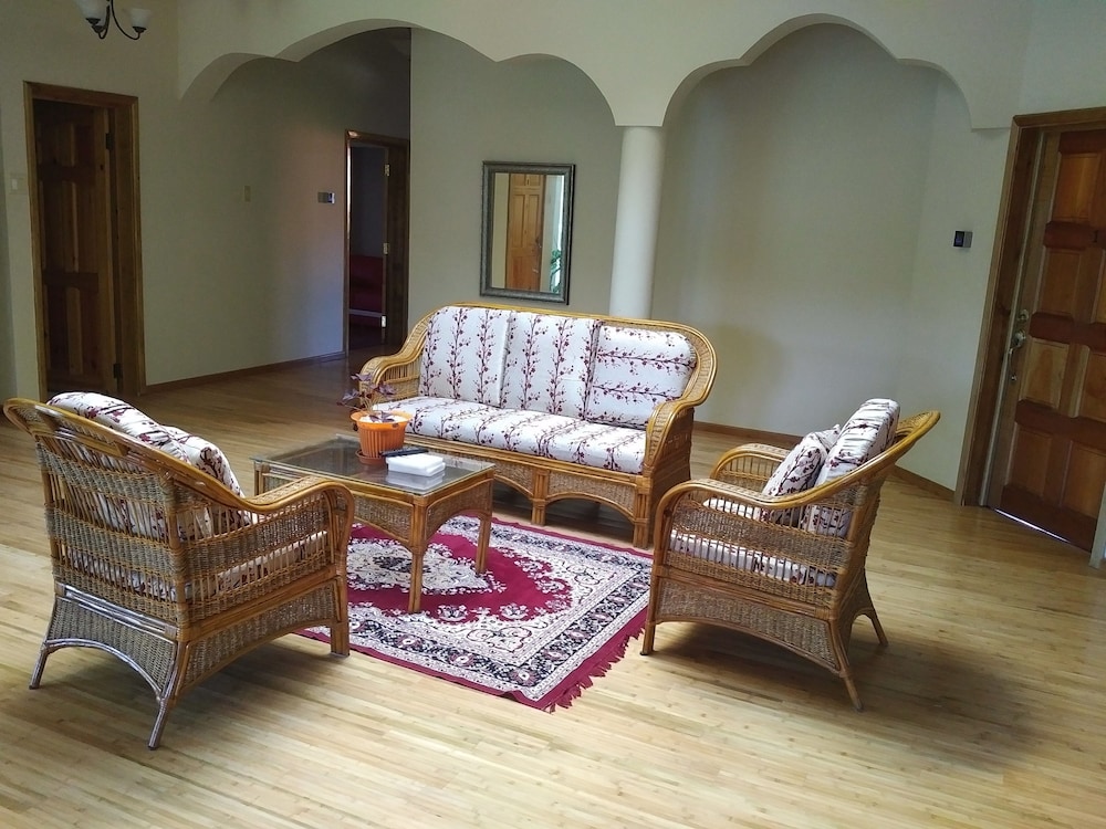 Negril Sky Blue Resorts — Hotel rooms in Negril