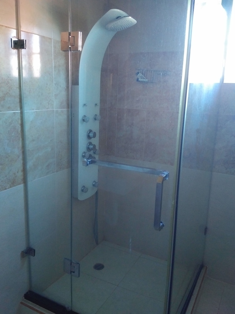 Negril Sky Blue Resorts — Hotel rooms in Negril