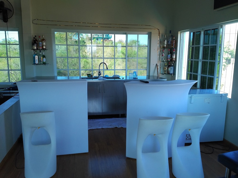 Negril Sky Blue Resorts — Restaurant & bars in Negril