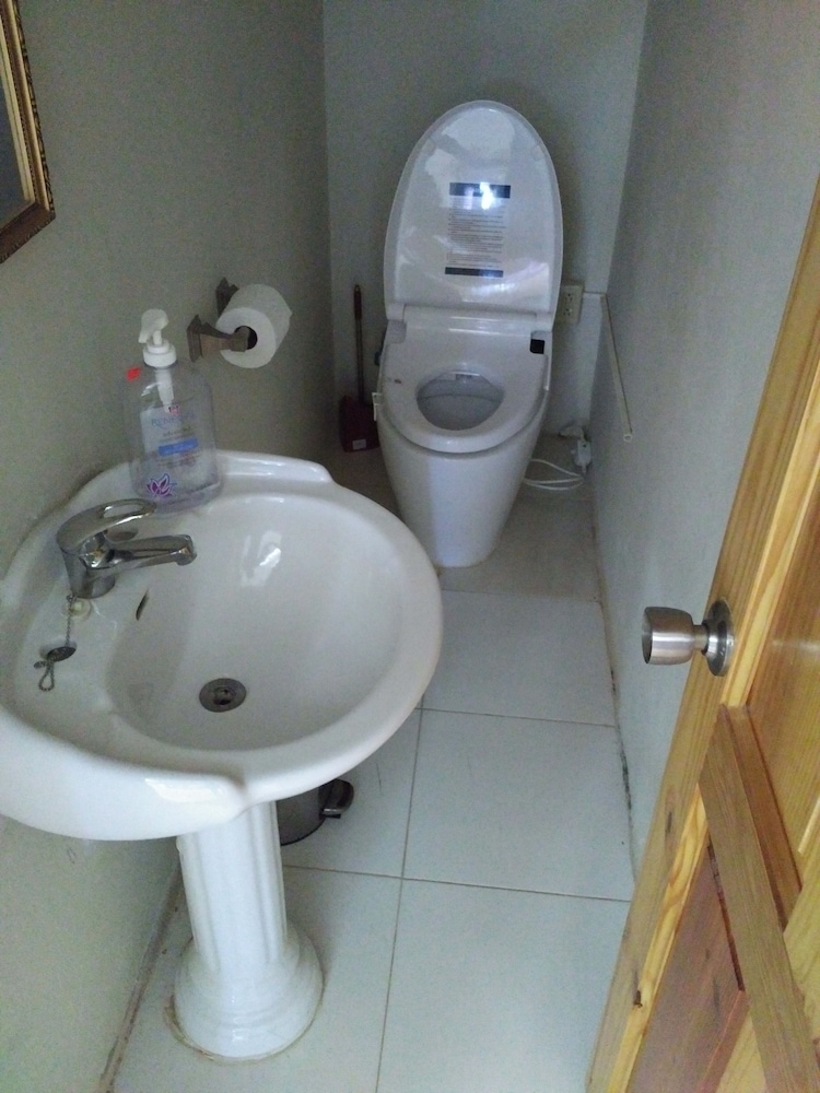 Negril Sky Blue Resorts — Hotel rooms in Negril