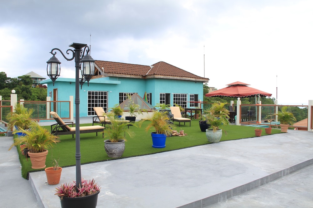 Negril Sky Blue Resorts — Hotel building in Negril