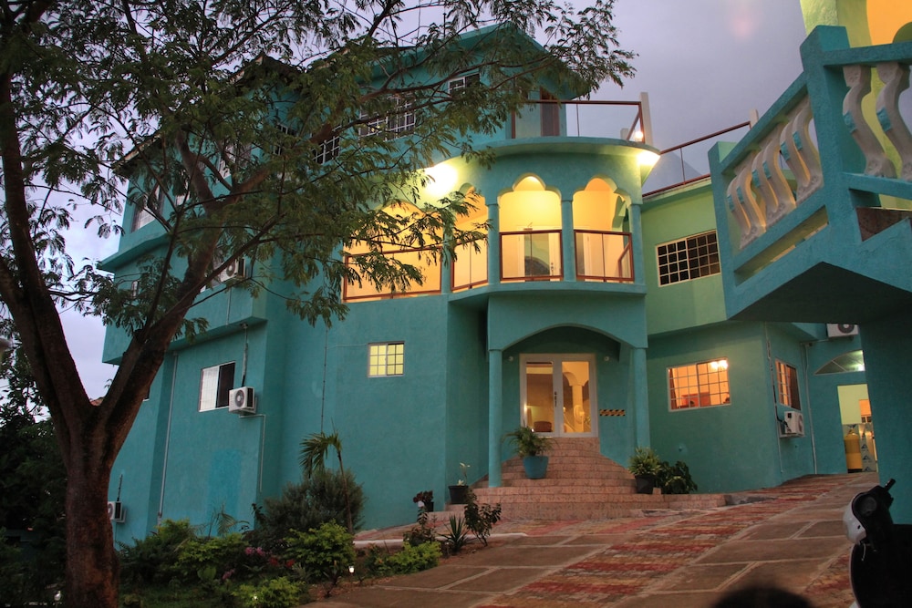 Negril Sky Blue Resorts — Hotel building in Negril