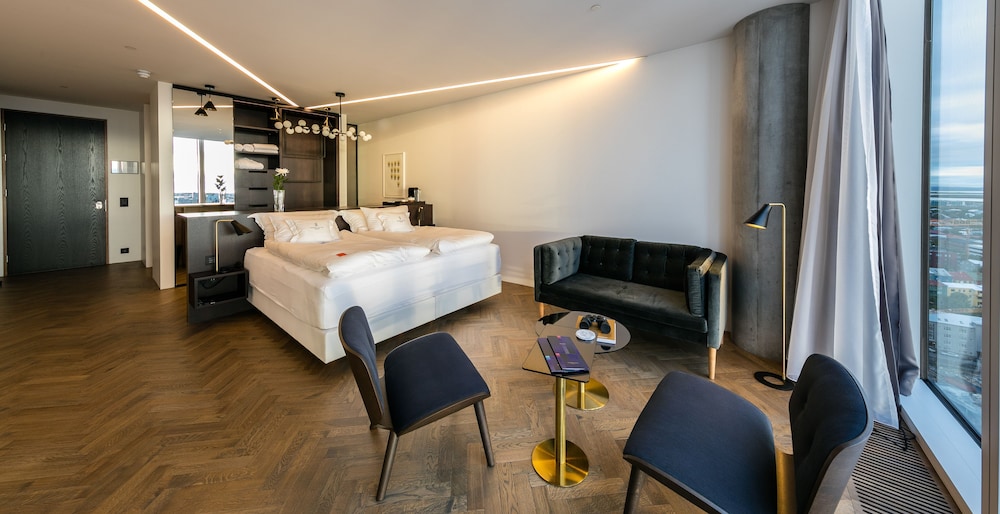 Tower Suites Reykjavik — Hotel rooms in Reykjavik, Capital Region