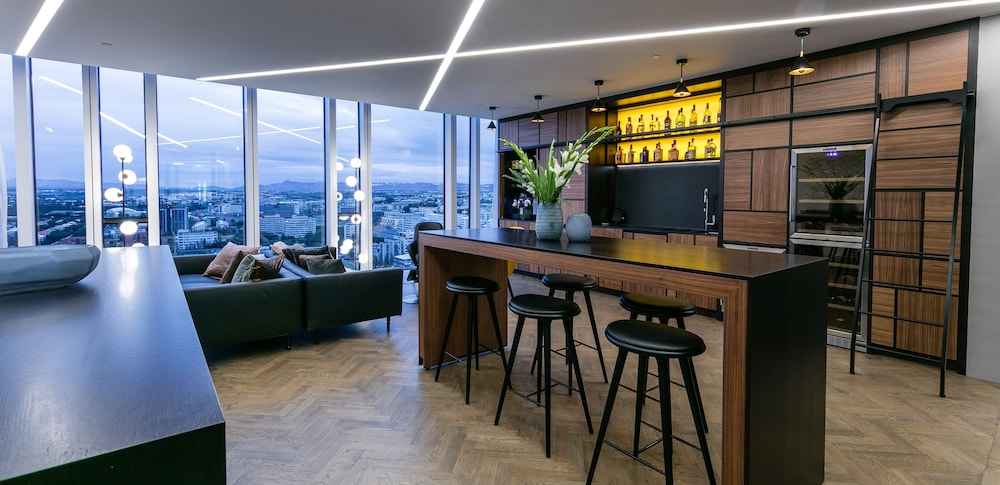 Tower Suites Reykjavik — Restaurant & bars in Reykjavik, Capital Region