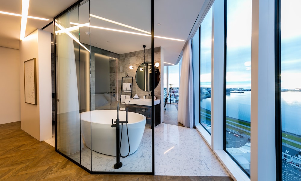 Tower Suites Reykjavik — Hotel rooms in Reykjavik, Capital Region