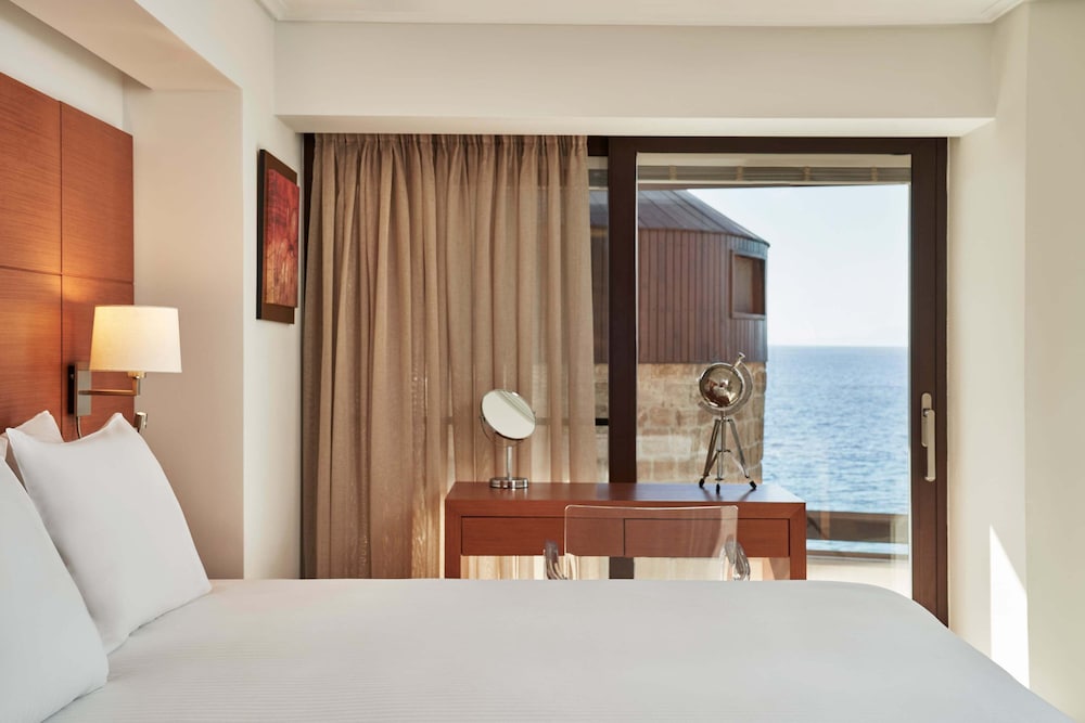 Bellevue On The Beach Suites — Hotel rooms in Rhodes Town, South Aegean