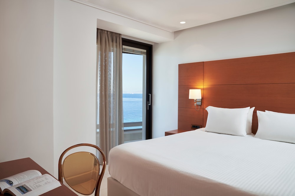 Bellevue On The Beach Suites — Hotel rooms in Rhodes Town, South Aegean