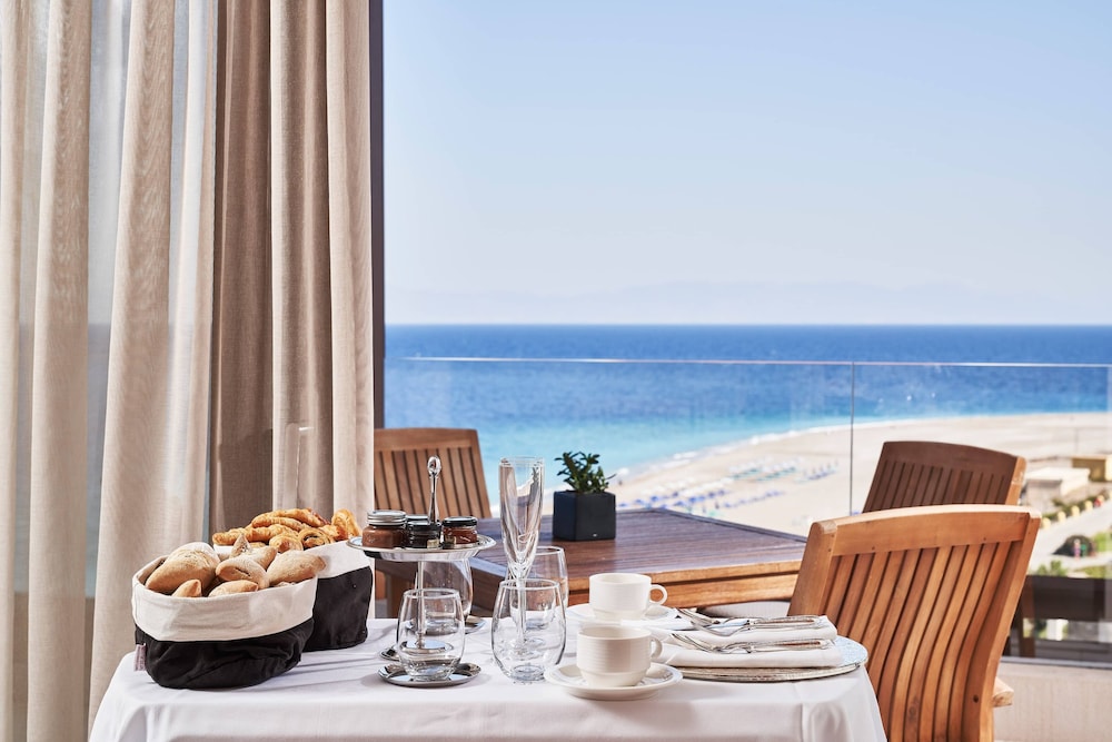 Bellevue On The Beach Suites — Hotel rooms in Rhodes Town, South Aegean