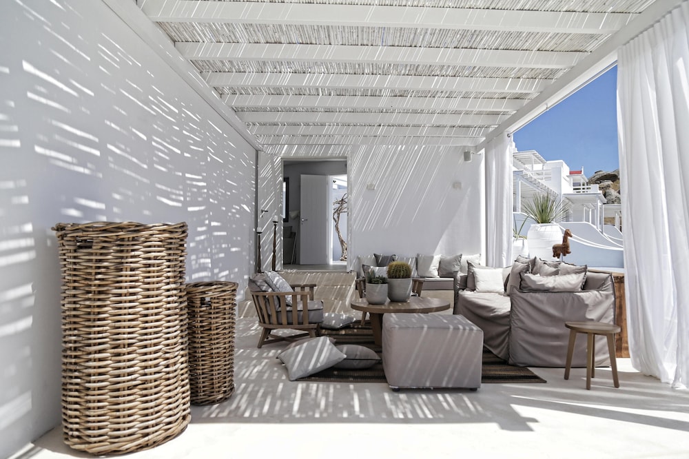 Livin Mykonos - Adults Only by Mr and Mrs White — Hotel building in Mykonos Town, South Aegean