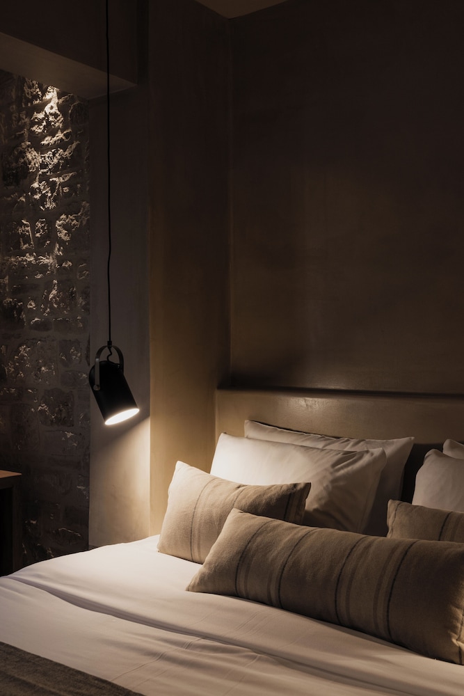 Momi Slow Living Hotel — Hotel rooms in Hersonissos