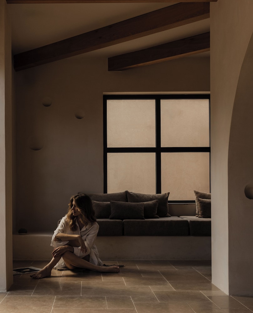 Momi Slow Living Hotel — Hotel rooms in Hersonissos