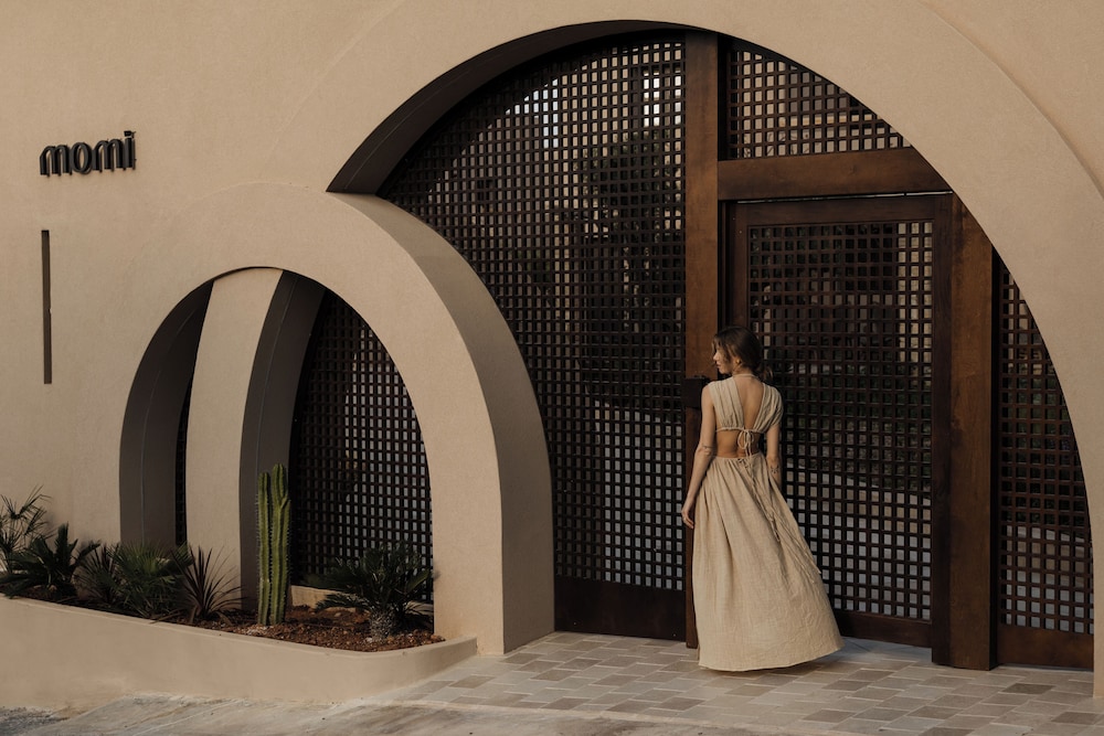 Momi Slow Living Hotel — Hotel building in Hersonissos