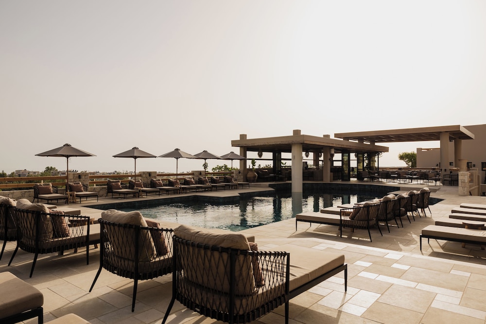 Momi Slow Living Hotel — Main photo in Hersonissos