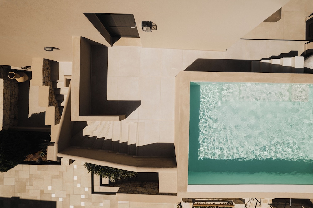 Momi Slow Living Hotel — Swimming pool in Hersonissos