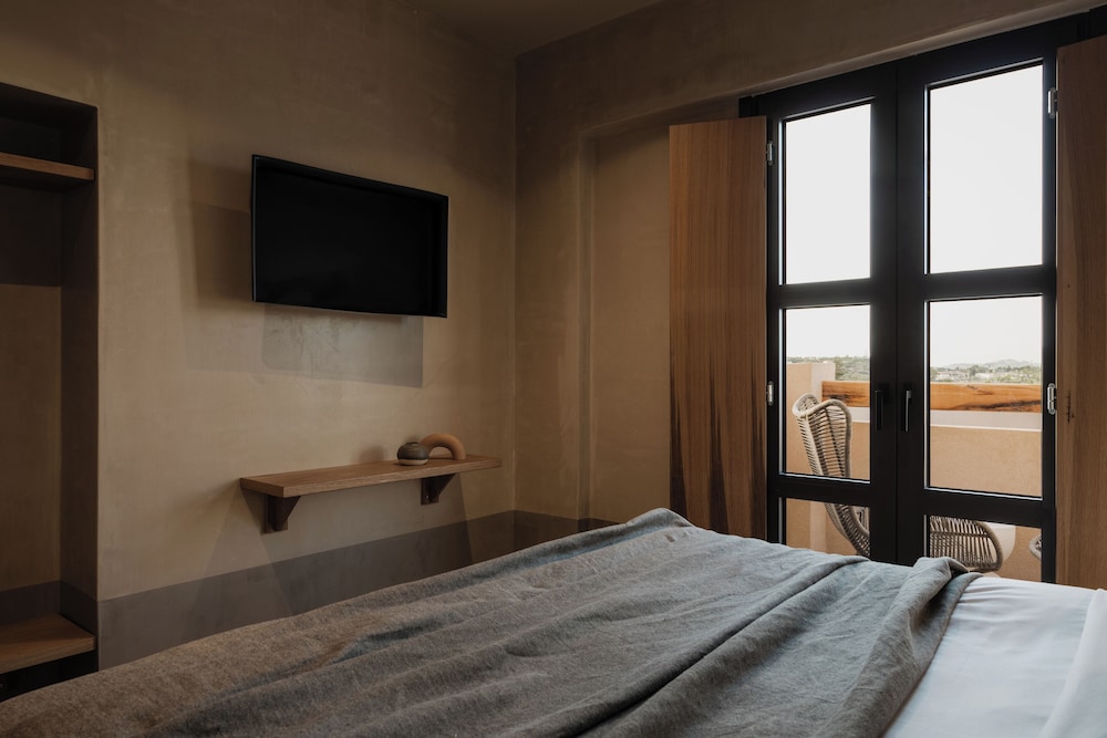 Momi Slow Living Hotel — Hotel rooms in Hersonissos