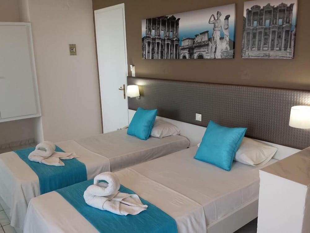 Blue Nest — Hotel rooms in Tigaki, South Aegean