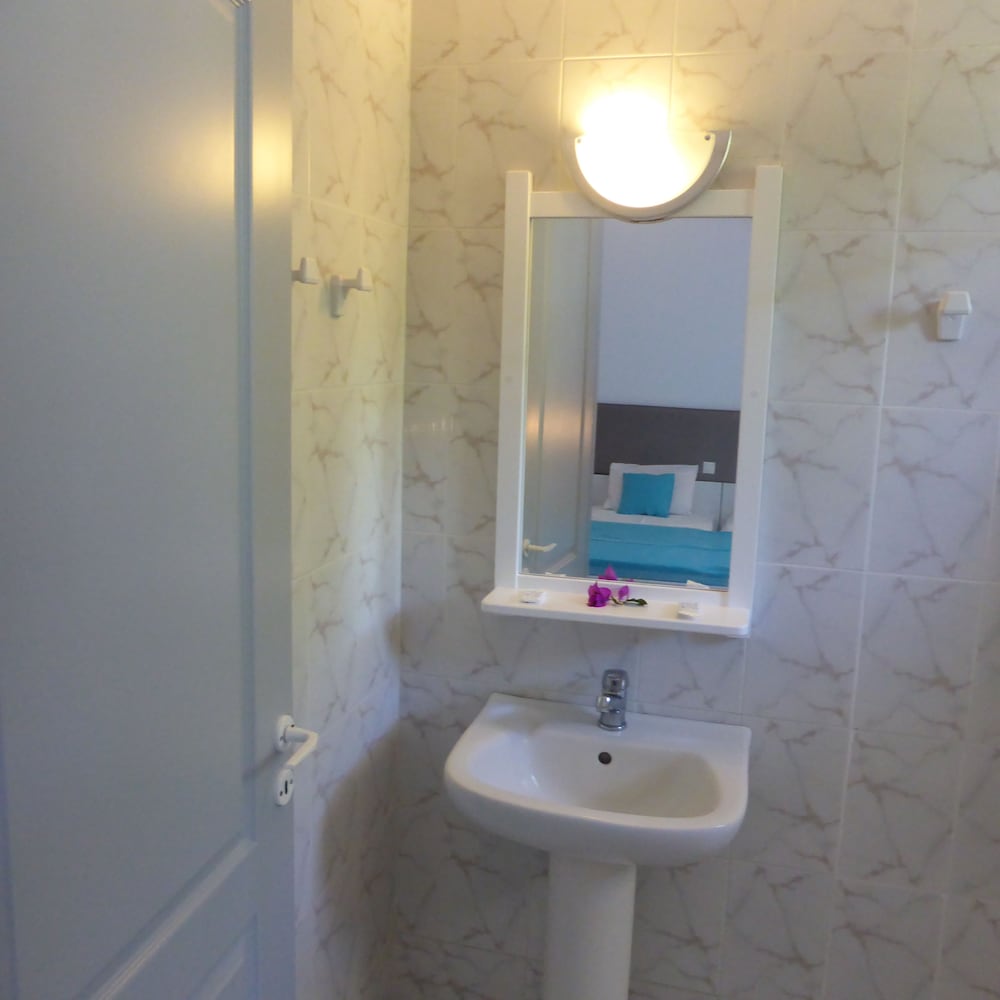 Blue Nest — Hotel rooms in Tigaki, South Aegean