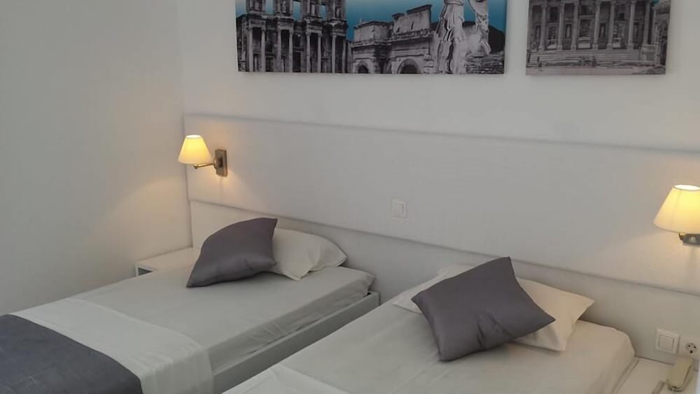 Blue Nest — Hotel rooms in Tigaki, South Aegean