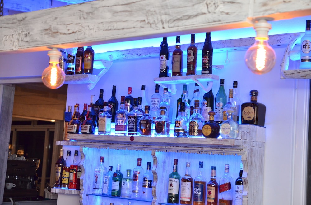 Blue Nest — Restaurant & bars in Tigaki, South Aegean