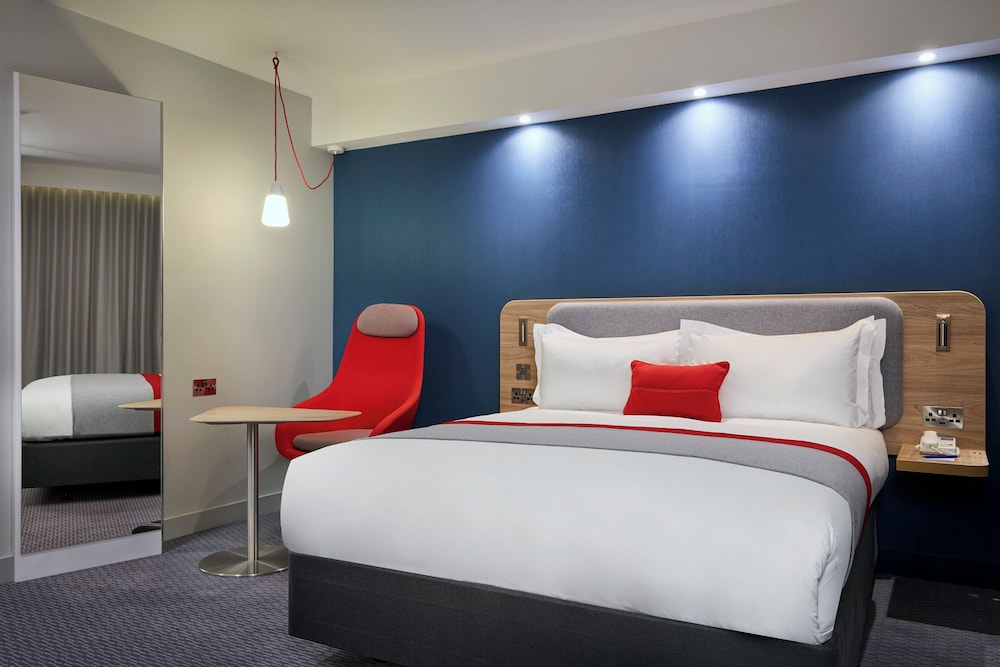 Holiday Inn Express Dublin City Centre by IHG — Hotel rooms in Dublin, Dublin City