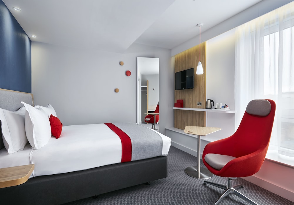 Holiday Inn Express Dublin City Centre by IHG — Hotel rooms in Dublin, Dublin City
