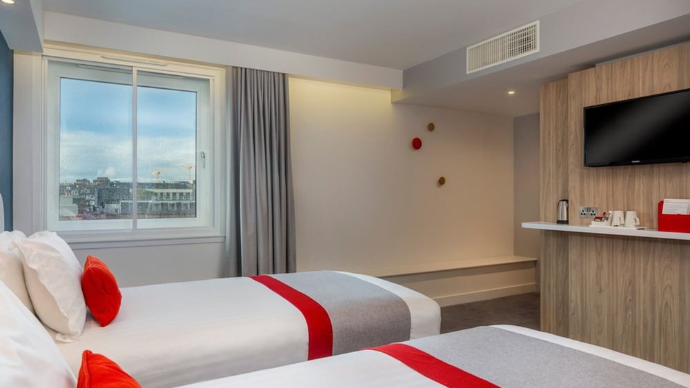 Holiday Inn Express Dublin City Centre by IHG — Hotel rooms in Dublin, Dublin City