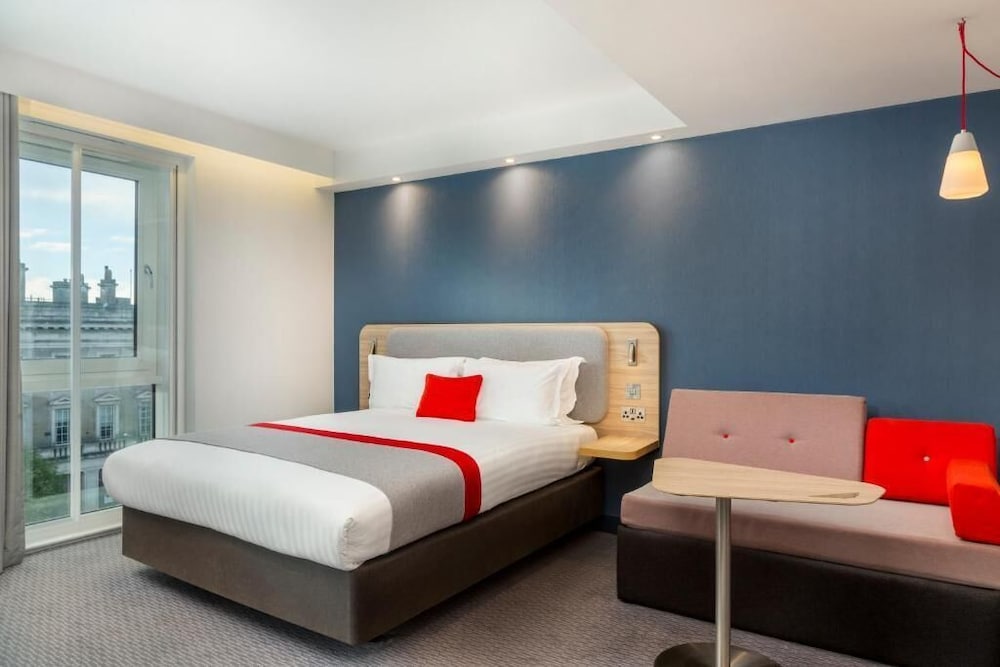 Holiday Inn Express Dublin City Centre by IHG — Hotel rooms in Dublin, Dublin City