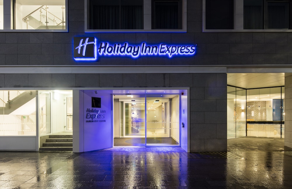 Holiday Inn Express Dublin City Centre by IHG — Hotel building in Dublin, Dublin City