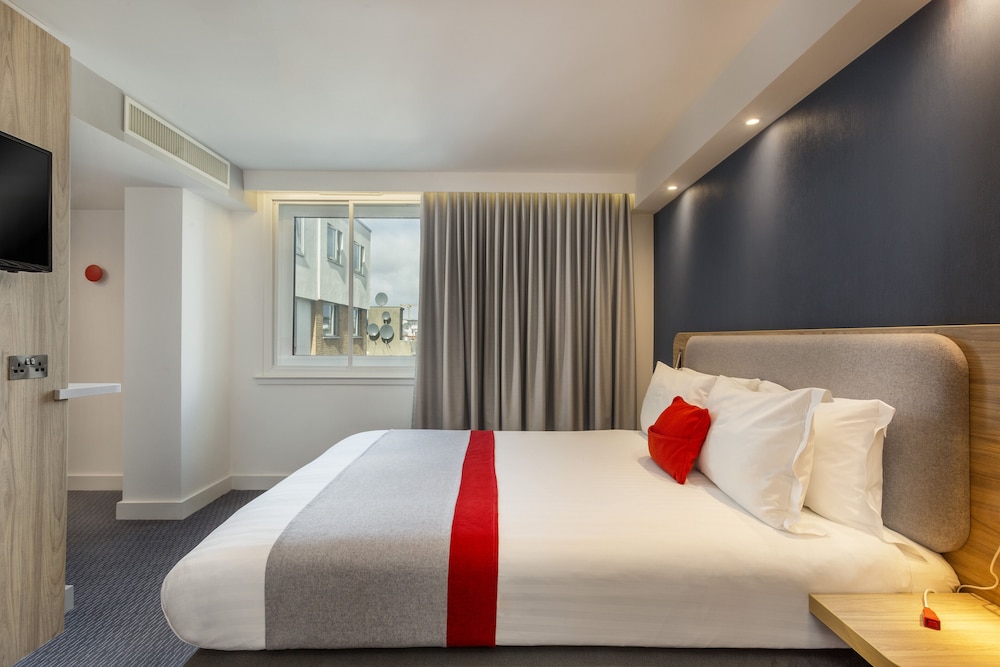 Holiday Inn Express Dublin City Centre by IHG — Hotel rooms in Dublin, Dublin City