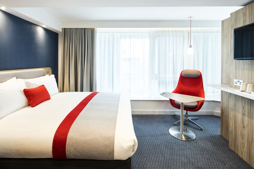 Holiday Inn Express Dublin City Centre by IHG — Hotel rooms in Dublin, Dublin City