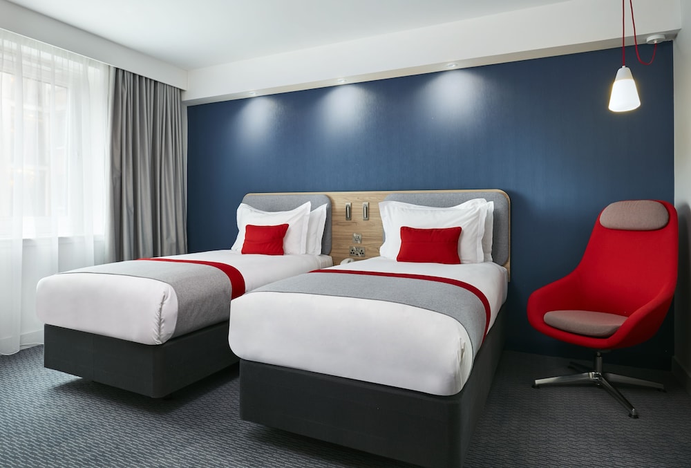 Holiday Inn Express Dublin City Centre by IHG — Hotel rooms in Dublin, Dublin City
