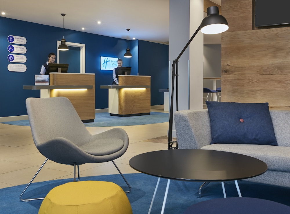 Holiday Inn Express Dublin City Centre by IHG — Hotel building in Dublin, Dublin City