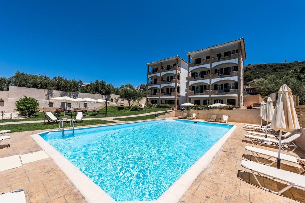 Dolce Vita Residence image