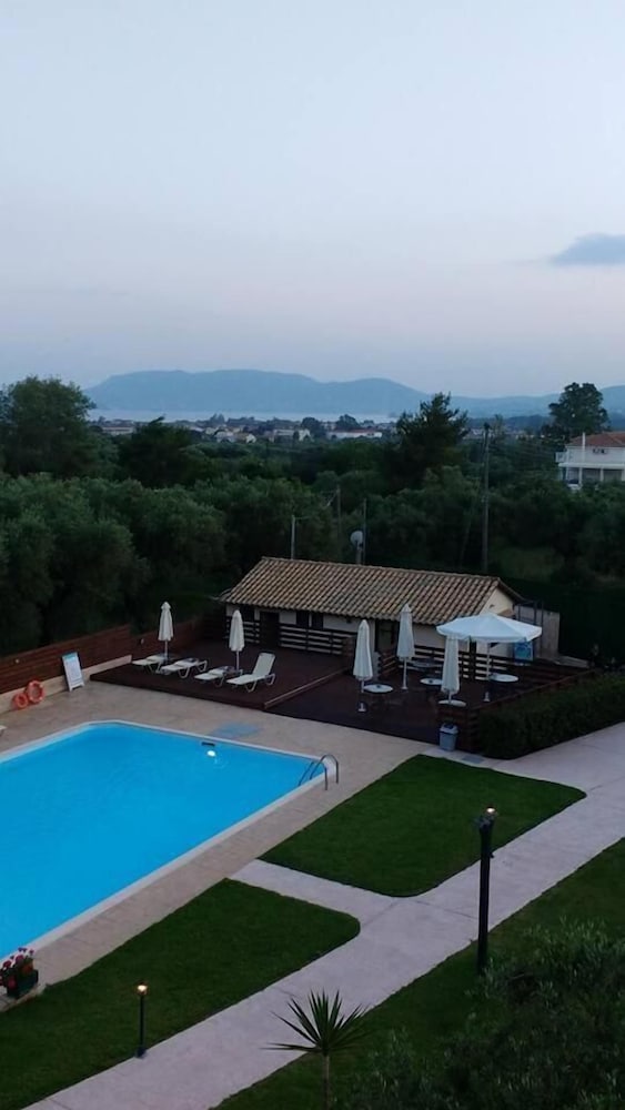 Dolce Vita Residence — Swimming pool in Kalamaki (Zakynthos), Ionian Islands
