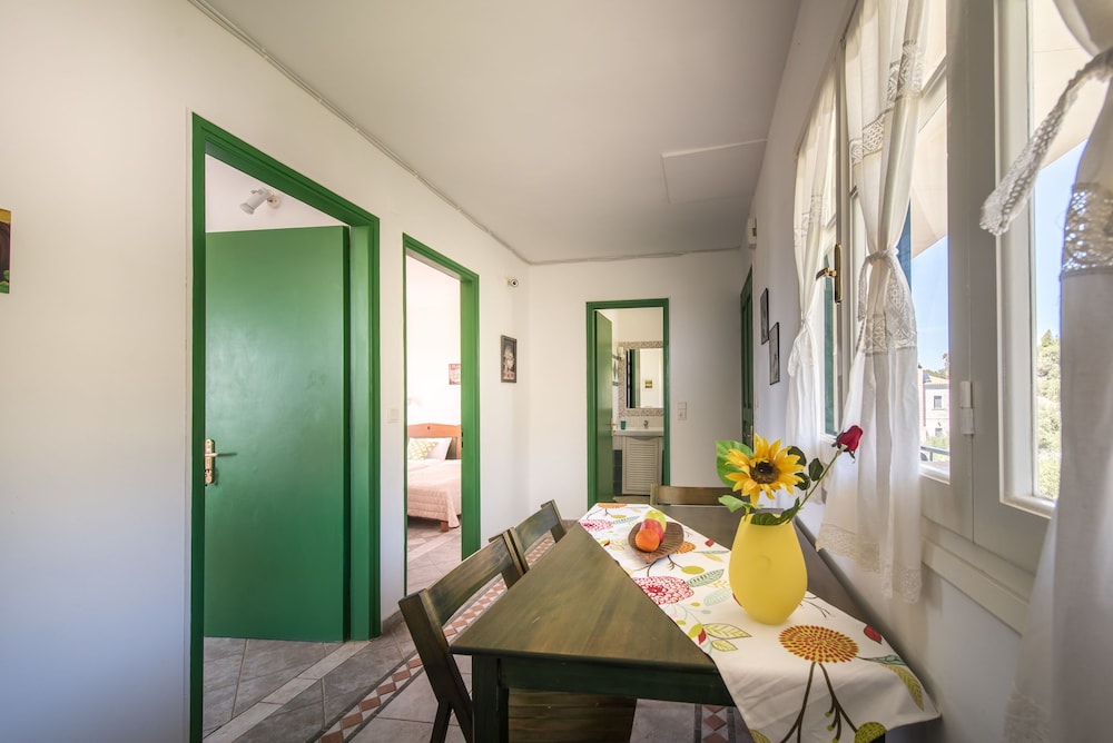 Dolce Vita Residence — Hotel rooms in Kalamaki (Zakynthos), Ionian Islands