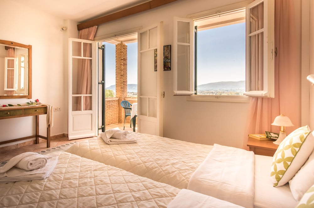 Dolce Vita Residence — Hotel rooms in Kalamaki (Zakynthos), Ionian Islands