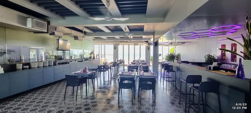 The Park Calangute Goa — Restaurant & bars in Calangute, Goa