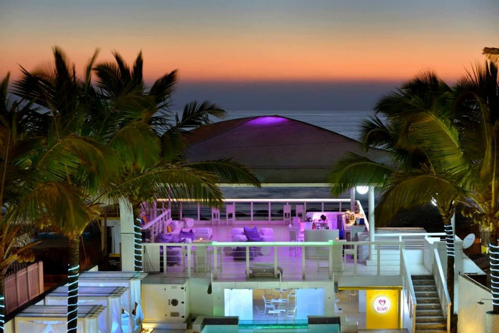 The Park Calangute Goa — Restaurant & bars in Calangute, Goa