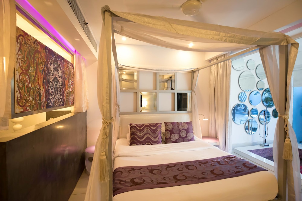 The Park Calangute Goa — Hotel rooms in Calangute, Goa