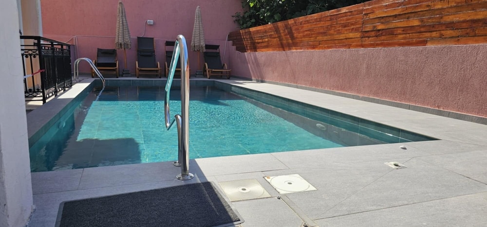 Stellatos House — Swimming pool in Poros, Ionian Islands