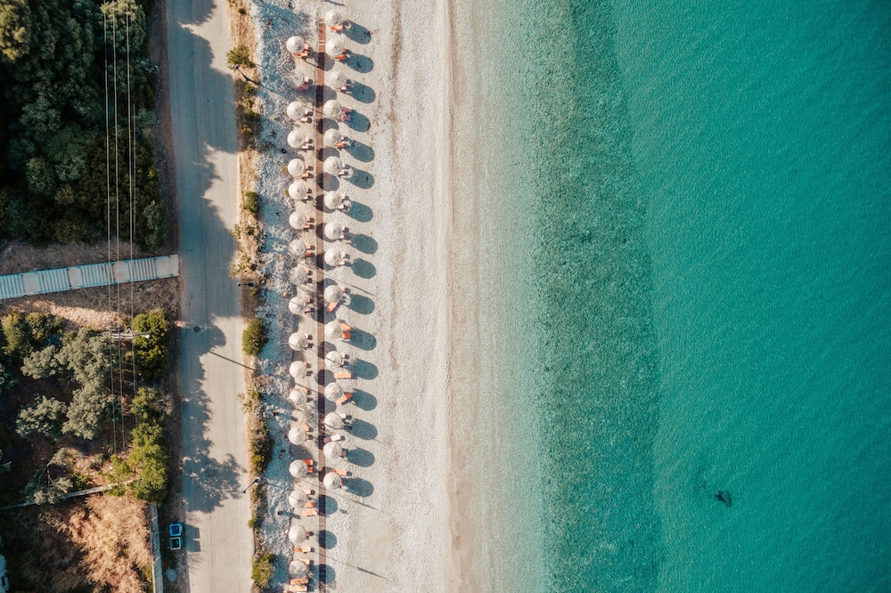 Stellatos House — Beach in Poros, Ionian Islands