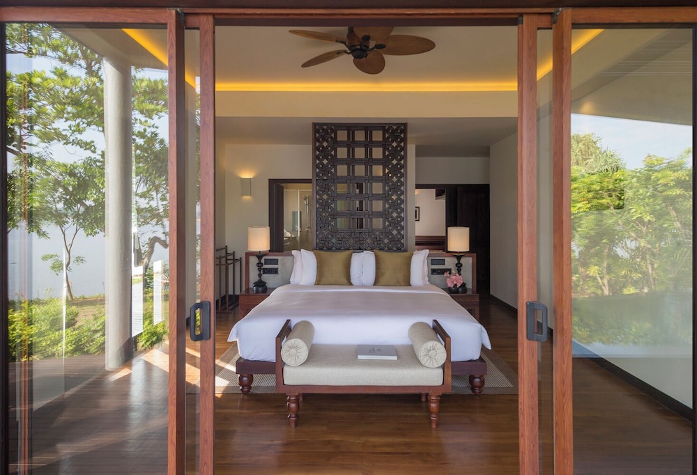 Anantara Kalutara Resort — Hotel rooms in Kalutara