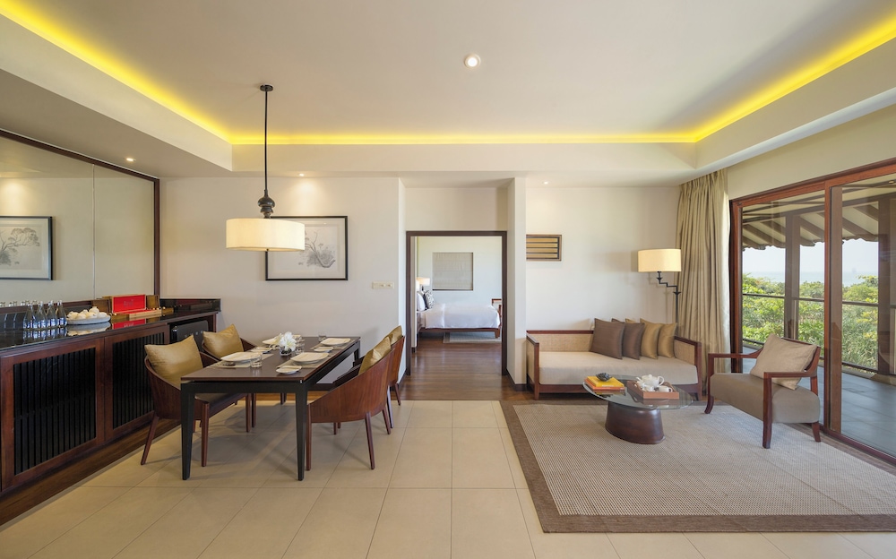 Anantara Kalutara Resort — Hotel rooms in Kalutara