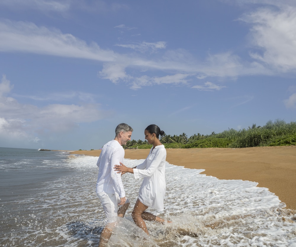 Anantara Kalutara Resort — Beach in Kalutara