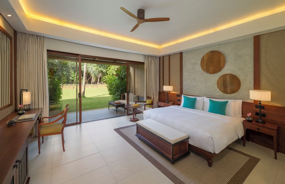 Anantara Kalutara Resort — Hotel rooms in Kalutara