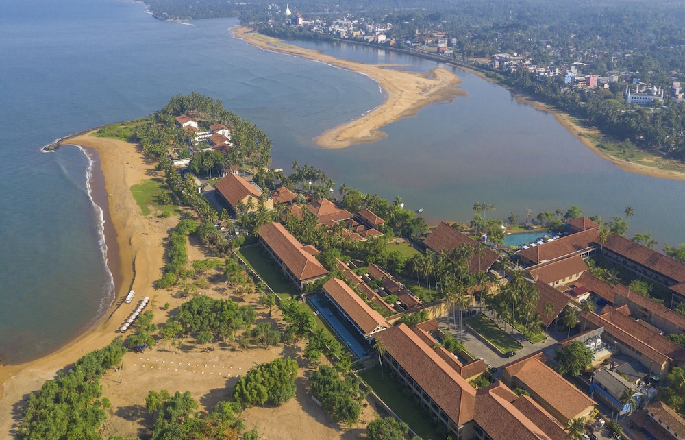 Anantara Kalutara Resort — Attractions in the area in Kalutara