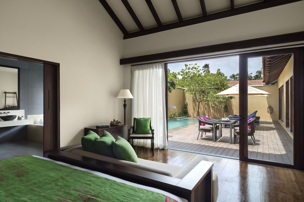 Anantara Kalutara Resort — Hotel rooms in Kalutara