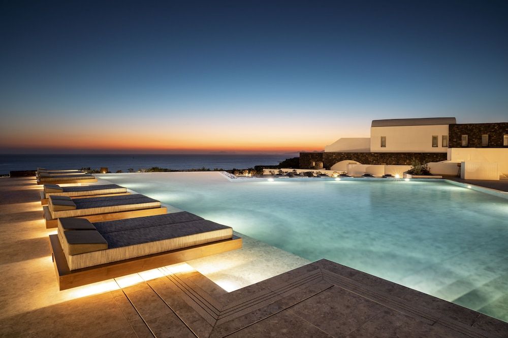 Santo Pure Oia Suites & Villas image