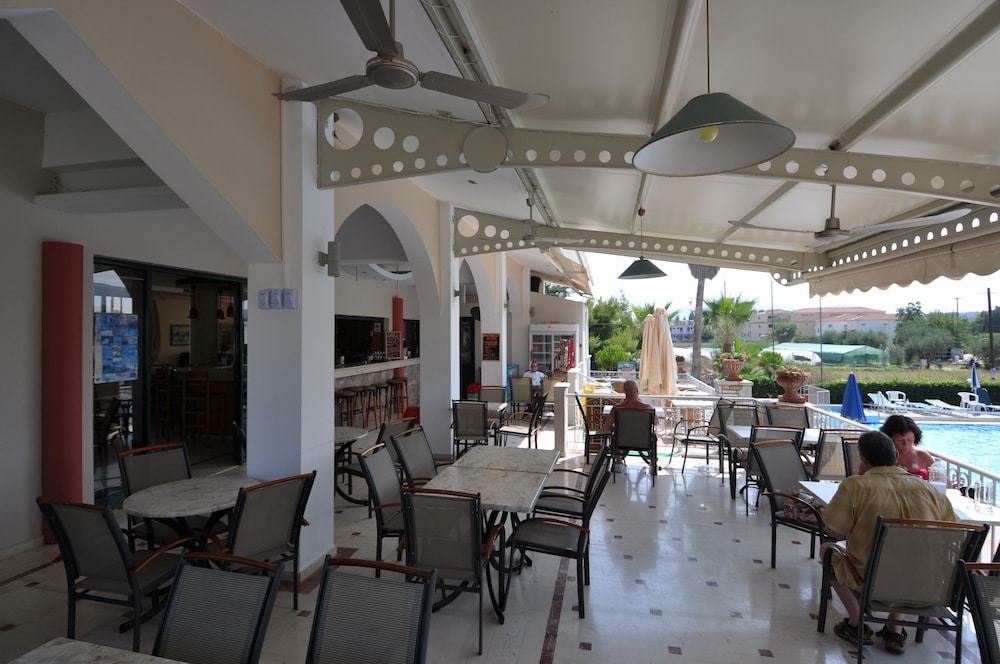 Ilios Hotel — Restaurant & bars in Laganas, Ionian Islands